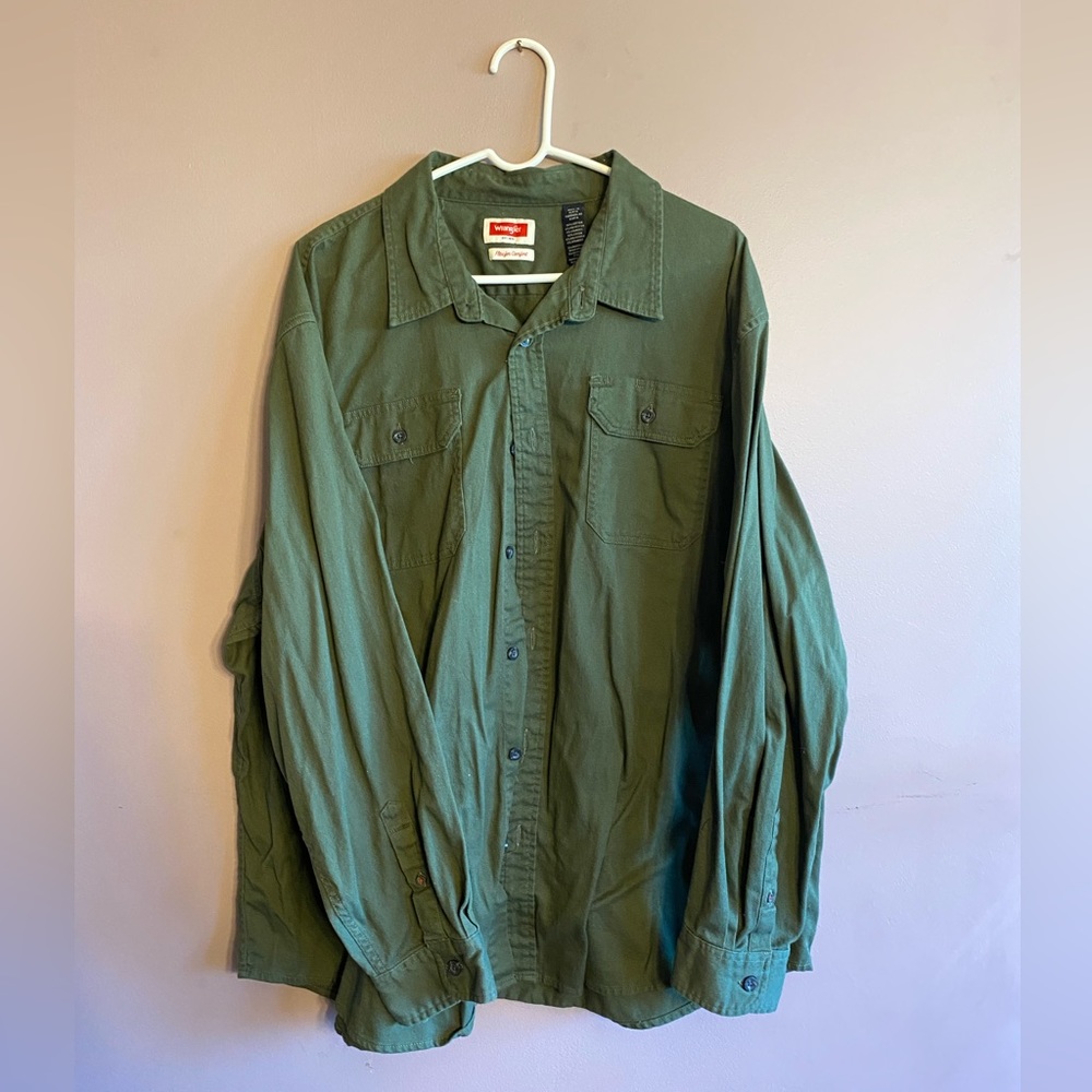 Men’s Wrangler Button Down